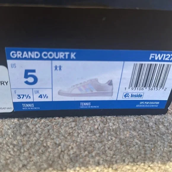 NWT Adidas girls grand court sneakers - Size 5 - Picture 4 of 4